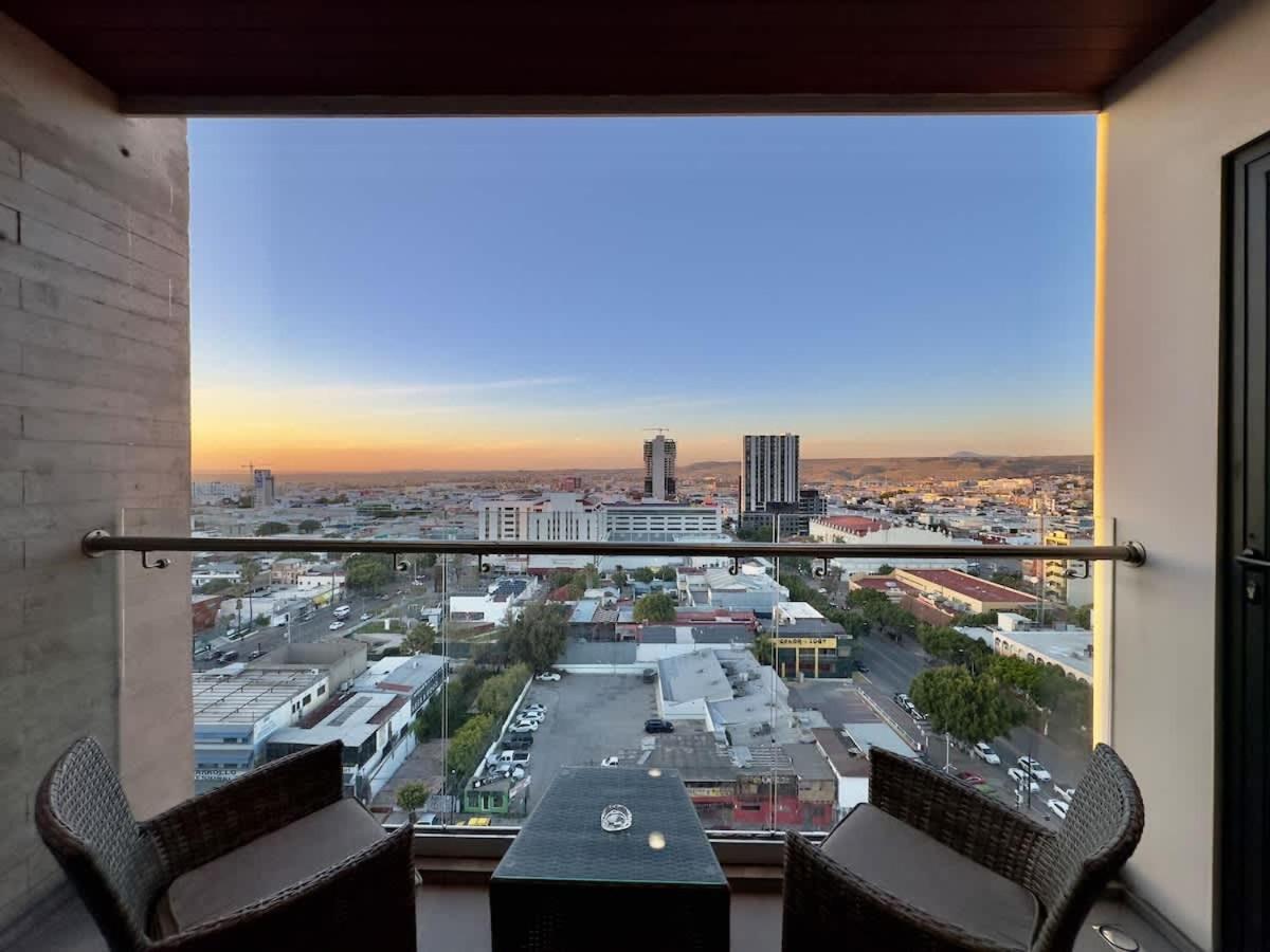 Apartment Downtown Tj Ave Revolucion 1br 10th Floor Tijuana
